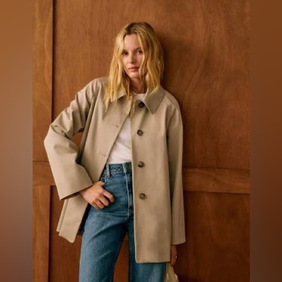 Sezane Jackets & Blazers - Sezane Taupe Beige Short Trench Coat